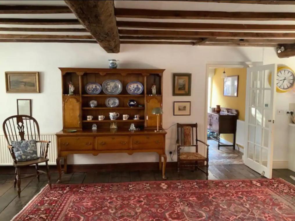 Pass The Keys Magical Period House In The Heart Of ラドロー エクステリア 写真